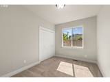 445 Hunsaker Ln - Photo 20