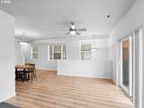 10820 Huntington Ave - Photo 4