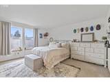 13949 Beavercreek Rd - Photo 11