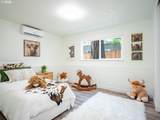 16927 Glisan St - Photo 23