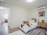 16927 Glisan St - Photo 24