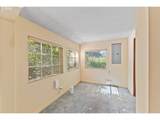 635 25TH St - Photo 28