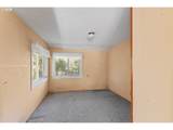 635 25TH St - Photo 29