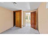 635 25TH St - Photo 30