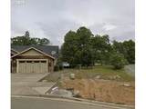 1490 Golf Club Dr - Photo 2
