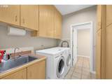704 Summit St - Photo 25