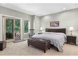 704 Summit St - Photo 27