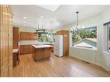 82155 Bear Creek Rd - Photo 10