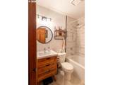 10413 E St - Photo 23