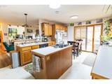 10413 E St - Photo 6