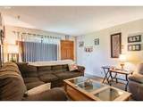 1016 Oak St - Photo 5