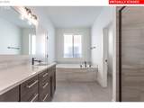 7353 Oakfern Dr - Photo 18