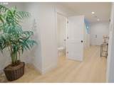 944 H Ave - Photo 15