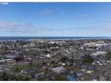 944 H Ave - Photo 2