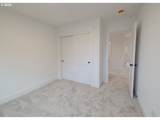 944 H Ave - Photo 24