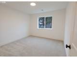944 H Ave - Photo 25