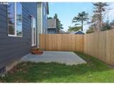 944 H Ave - Photo 9