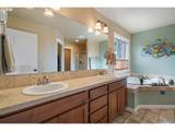 10907 88TH St - Photo 17