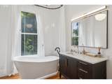 1708 Columbia St - Photo 38