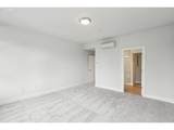 1625 Montgomery St - Photo 18