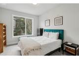 1625 Montgomery St - Photo 25