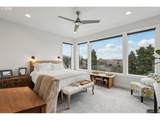 1625 Montgomery St - Photo 27