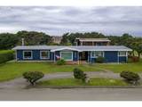 820 Jackson Ave - Photo 1