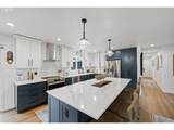 820 Jackson Ave - Photo 13