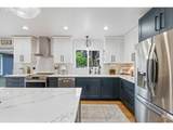 820 Jackson Ave - Photo 14