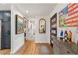 820 Jackson Ave - Photo 17