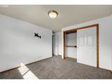 3240 Cindy St - Photo 35
