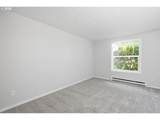5484 Alger Ave - Photo 20