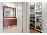 1025 Couch St - Photo 20