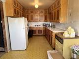684 10th St - Photo 3