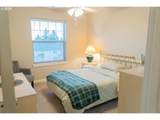 2092 Thomas Pl - Photo 13