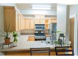 2092 Thomas Pl - Photo 9