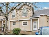 19153 Yamhill St - Photo 1