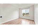 162 Fenton Ave - Photo 12