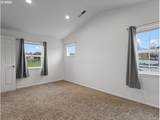 2952 Pheasant Ave - Photo 26