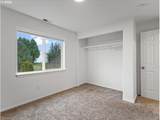 2952 Pheasant Ave - Photo 32