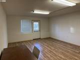 8728 Division St - Photo 18