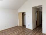 8728 Division St - Photo 21