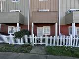 8728 Division St - Photo 3