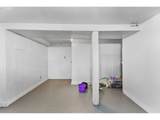 216 13TH St - Photo 23