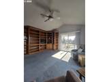 2565 Thrush Ct - Photo 14