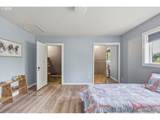 606 16TH Ave - Photo 23