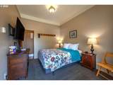 210 Hartman Ave - Photo 39