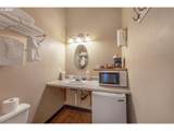 210 Hartman Ave - Photo 40