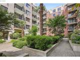 726 11TH Ave - Photo 22