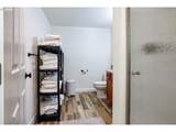 8715 Clackamas St - Photo 22